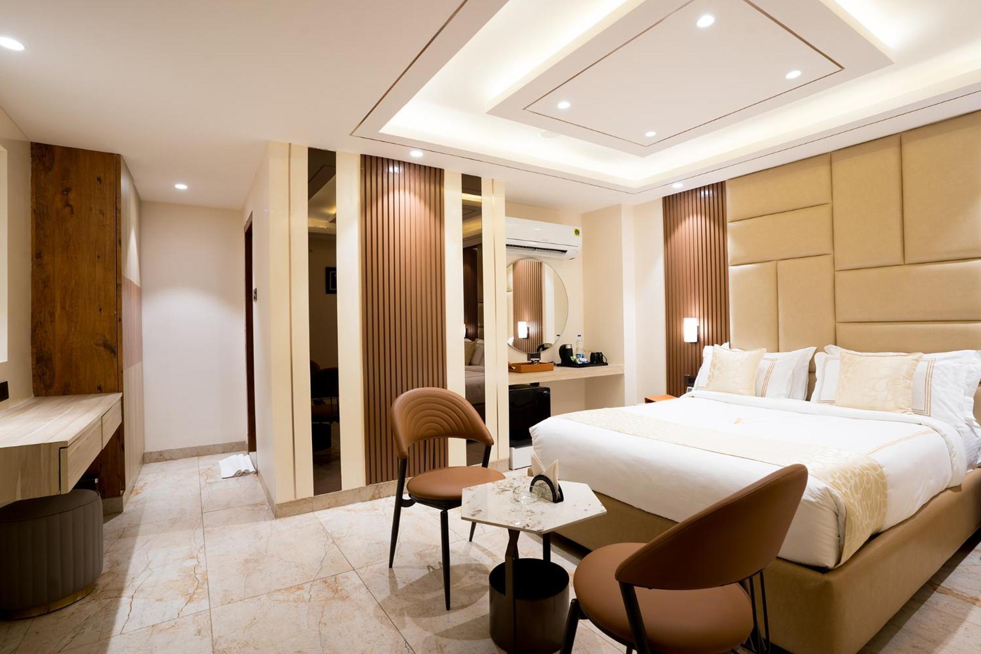 Oriva Vinflora Residency - Nr Lv Prasad Hospital, Banjara Hills Hotel Hyderabad Ngoại thất bức ảnh