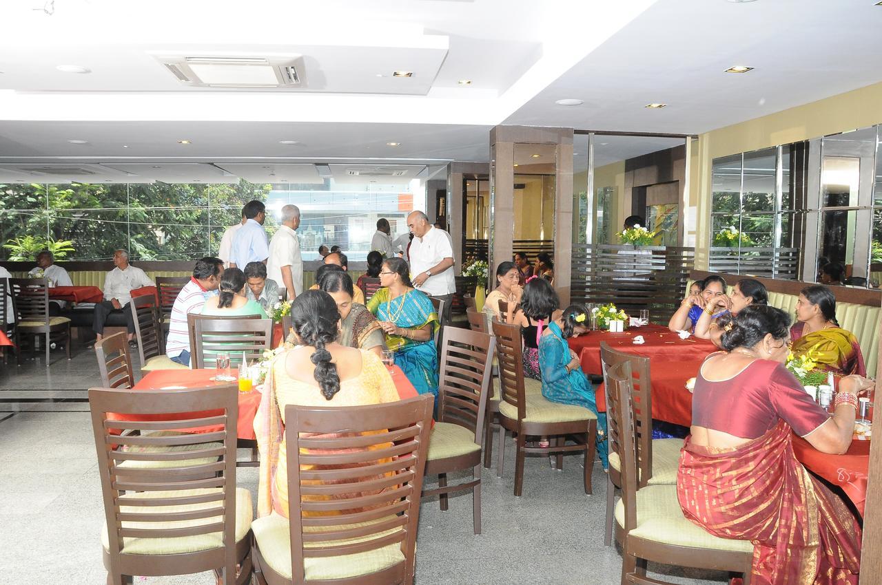Oriva Vinflora Residency - Nr Lv Prasad Hospital, Banjara Hills Hotel Hyderabad Ngoại thất bức ảnh